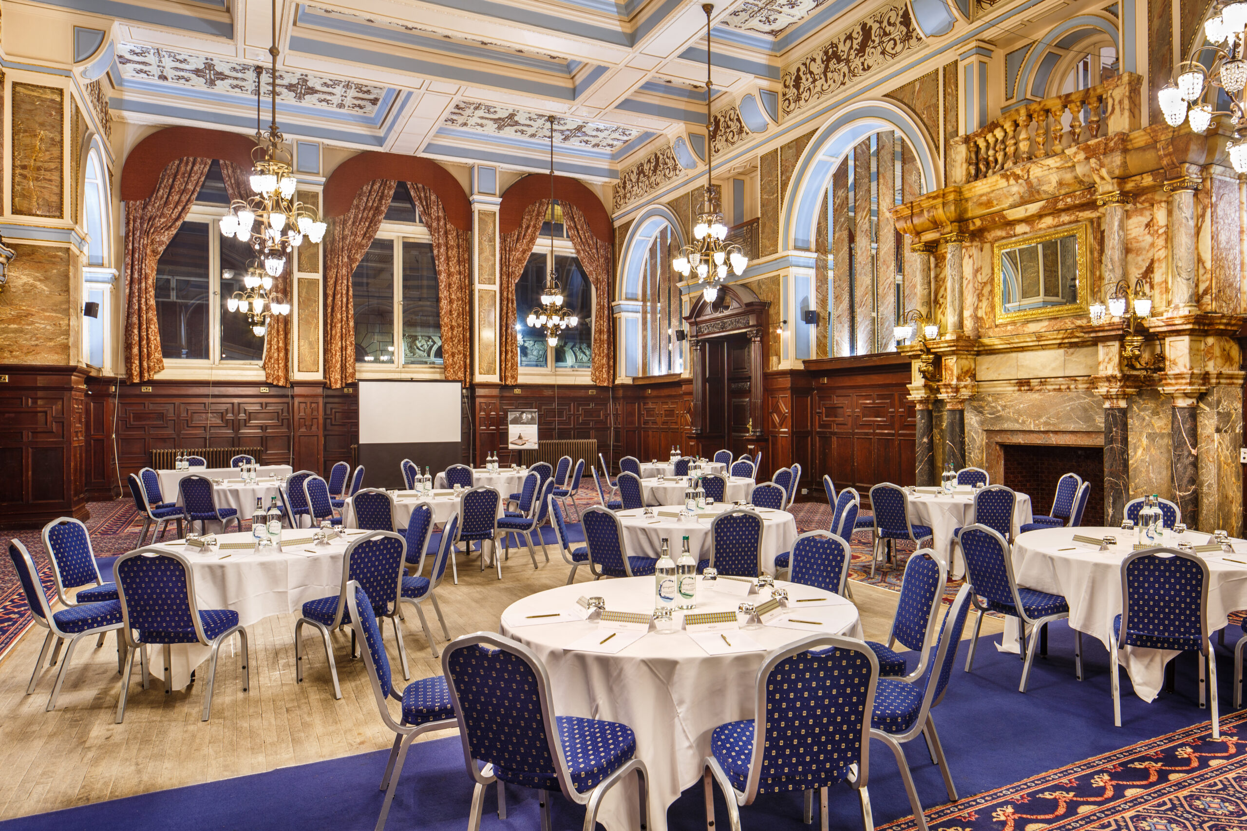 Mercure-Leicester-The-Grand-Hotel-Meetings-Kings-Hall-01-HR-14082019